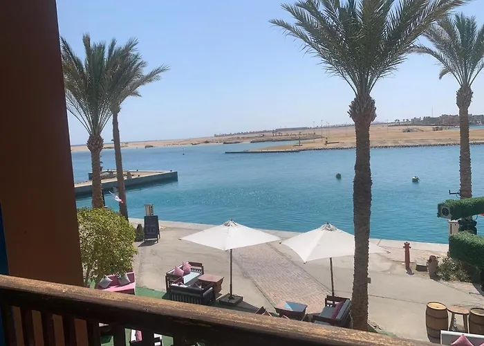 Marina Bliss-seaside Retreat